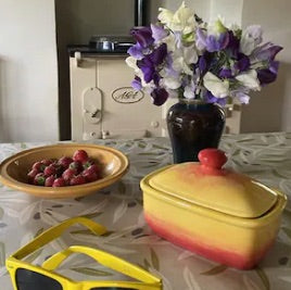 Sunrise butter dish