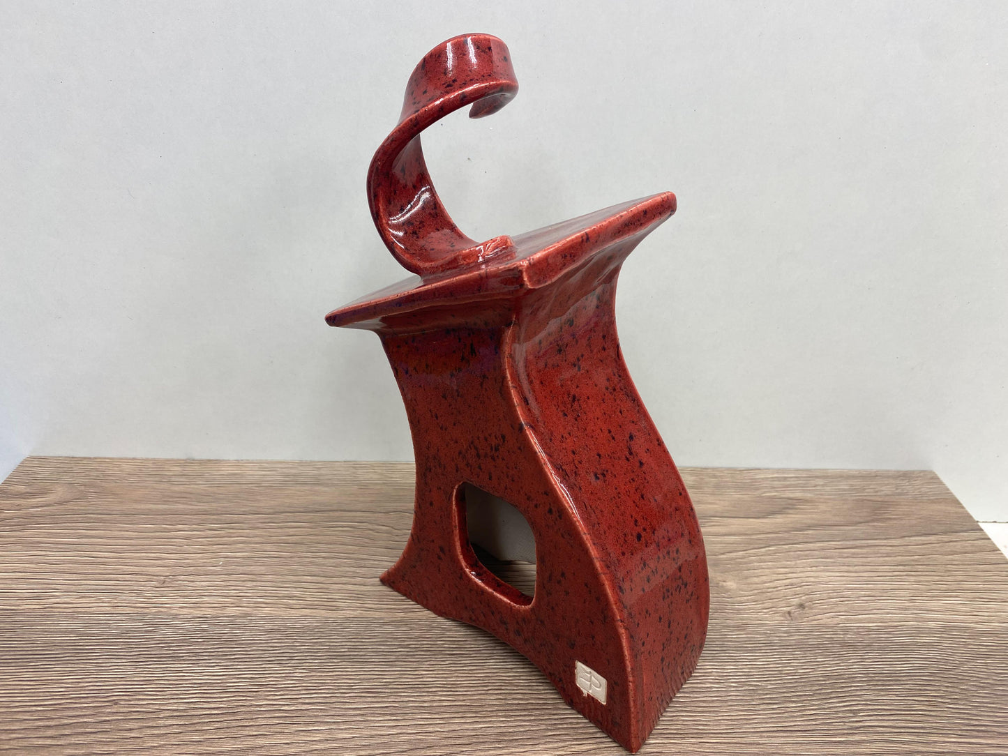Speckled Red Mantel Clock back