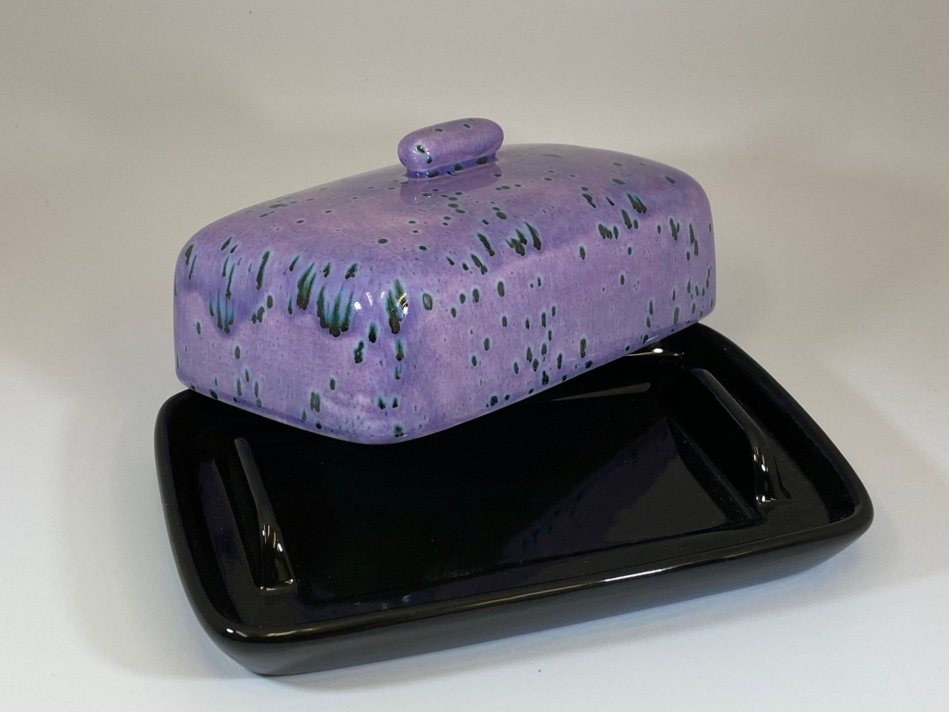Butter Dish with Purple Speckle Lid - PeterBowenArt