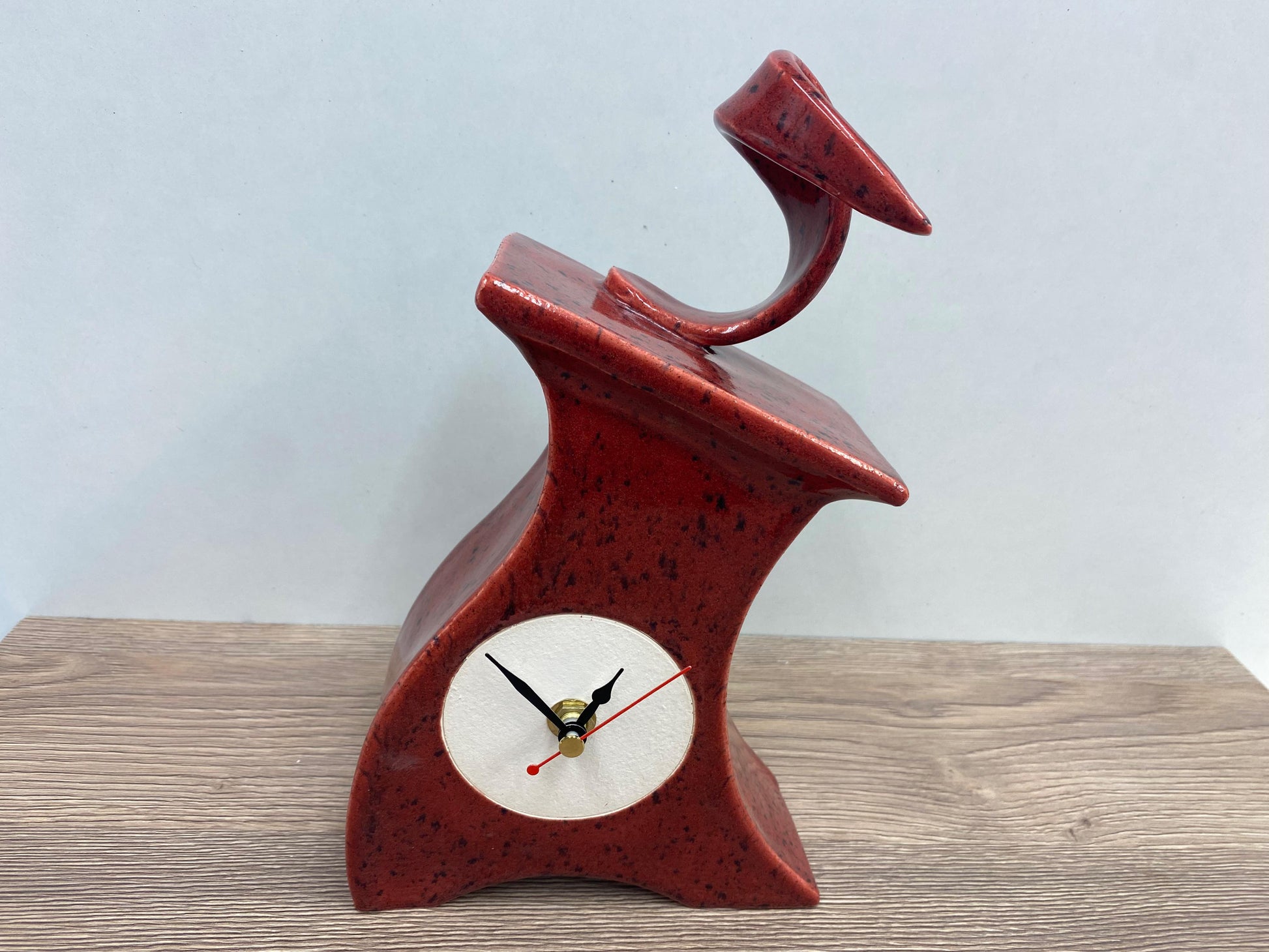 Speckled Red Mantel Clock front detail