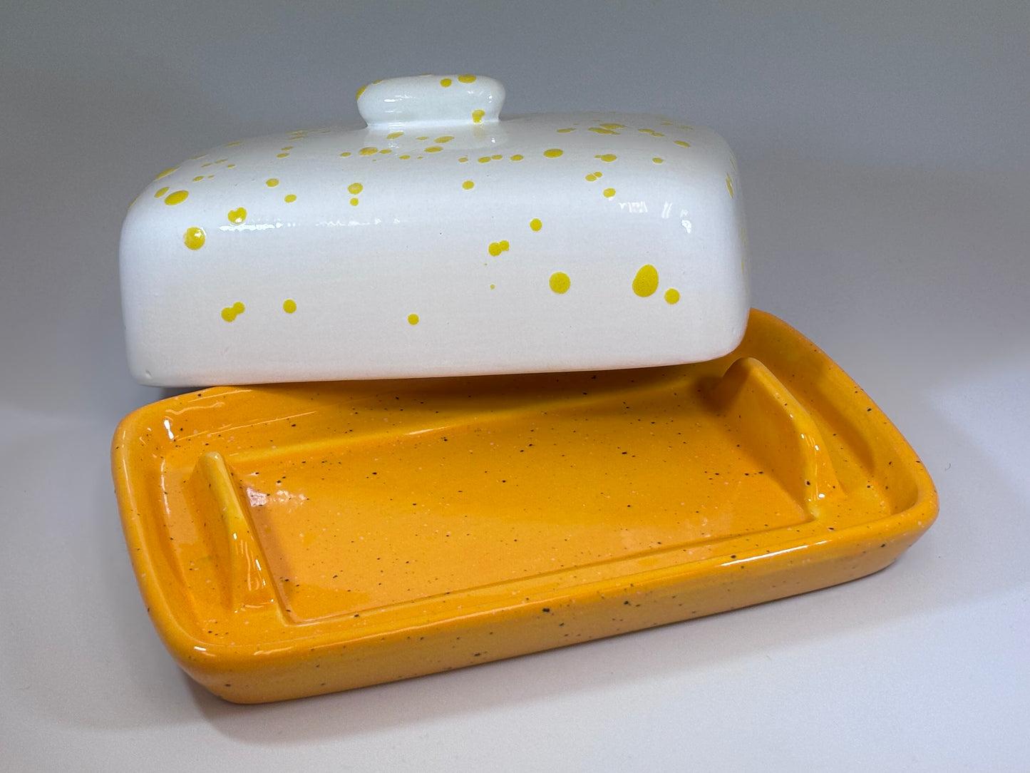 Butter Dish with White Lid Yellow Spots
