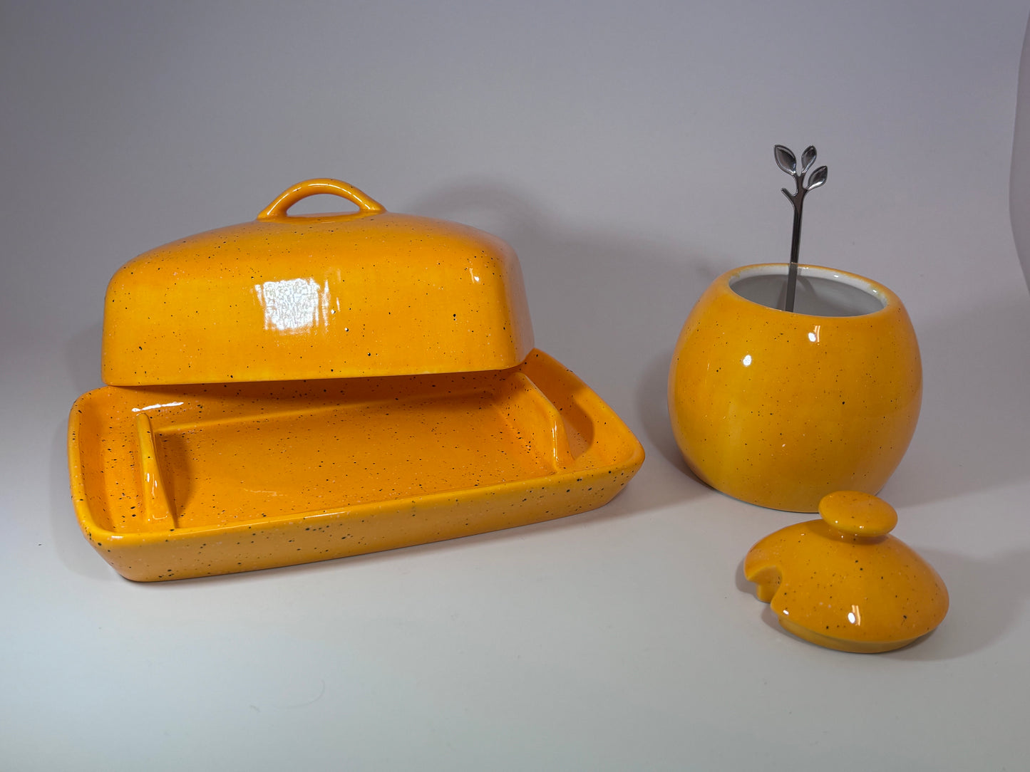 Stoneware Butter Dish with Sugar Bowl Set