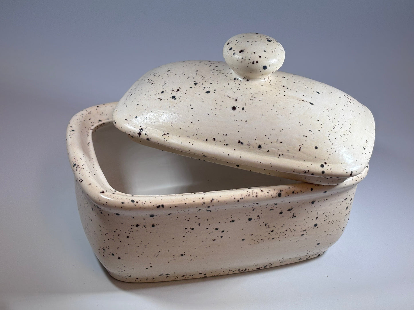 Butter Dish with Lid - Honey Speckle Glaze