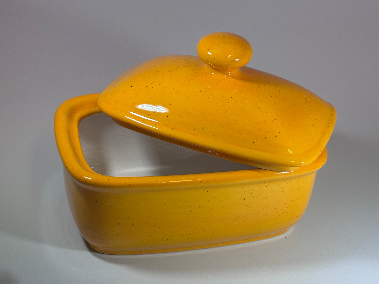Butter Dish with Lid - Speckled Yellow