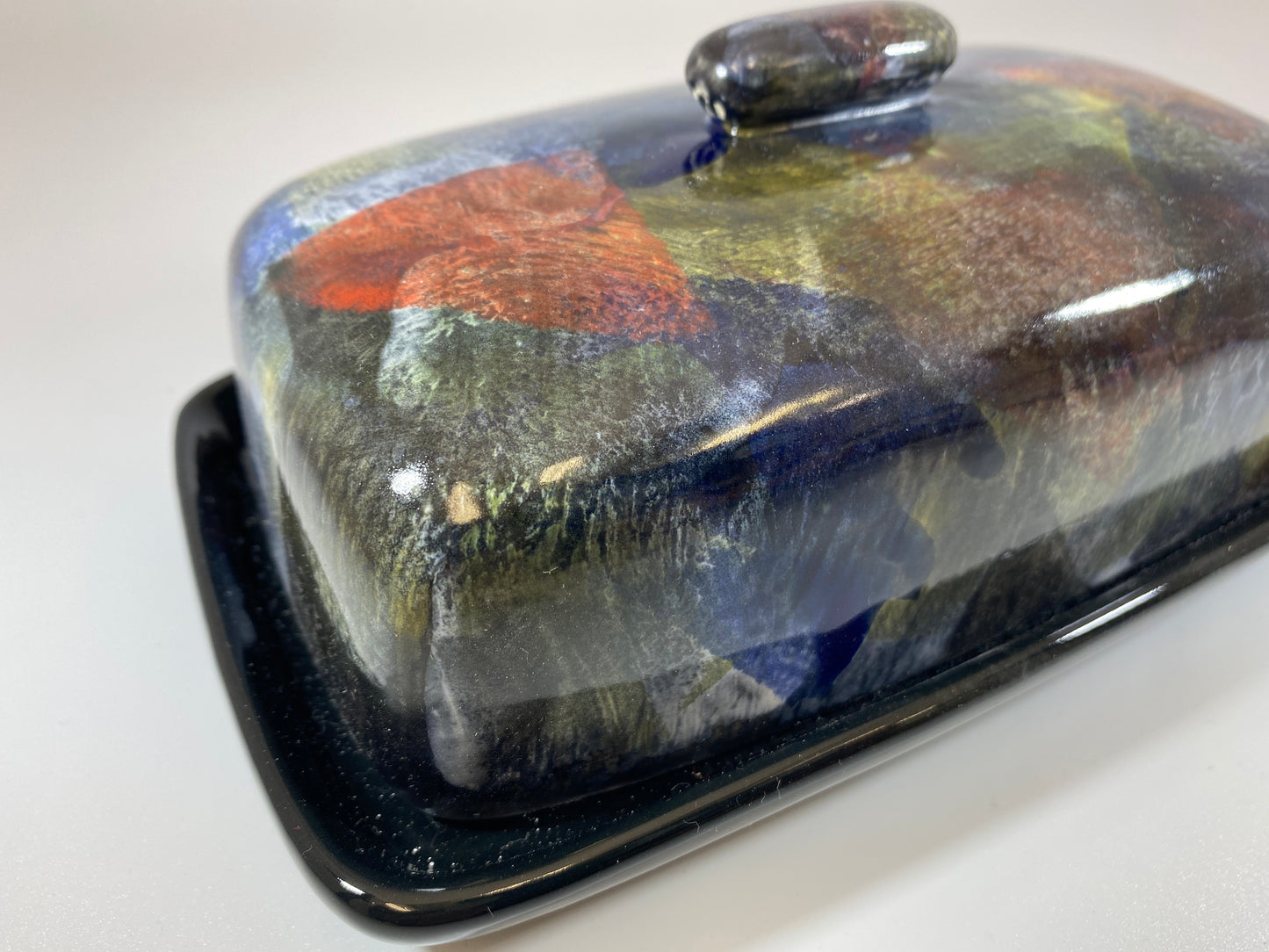 Butter Dish with Abstract Glaze Design - PeterBowenArt