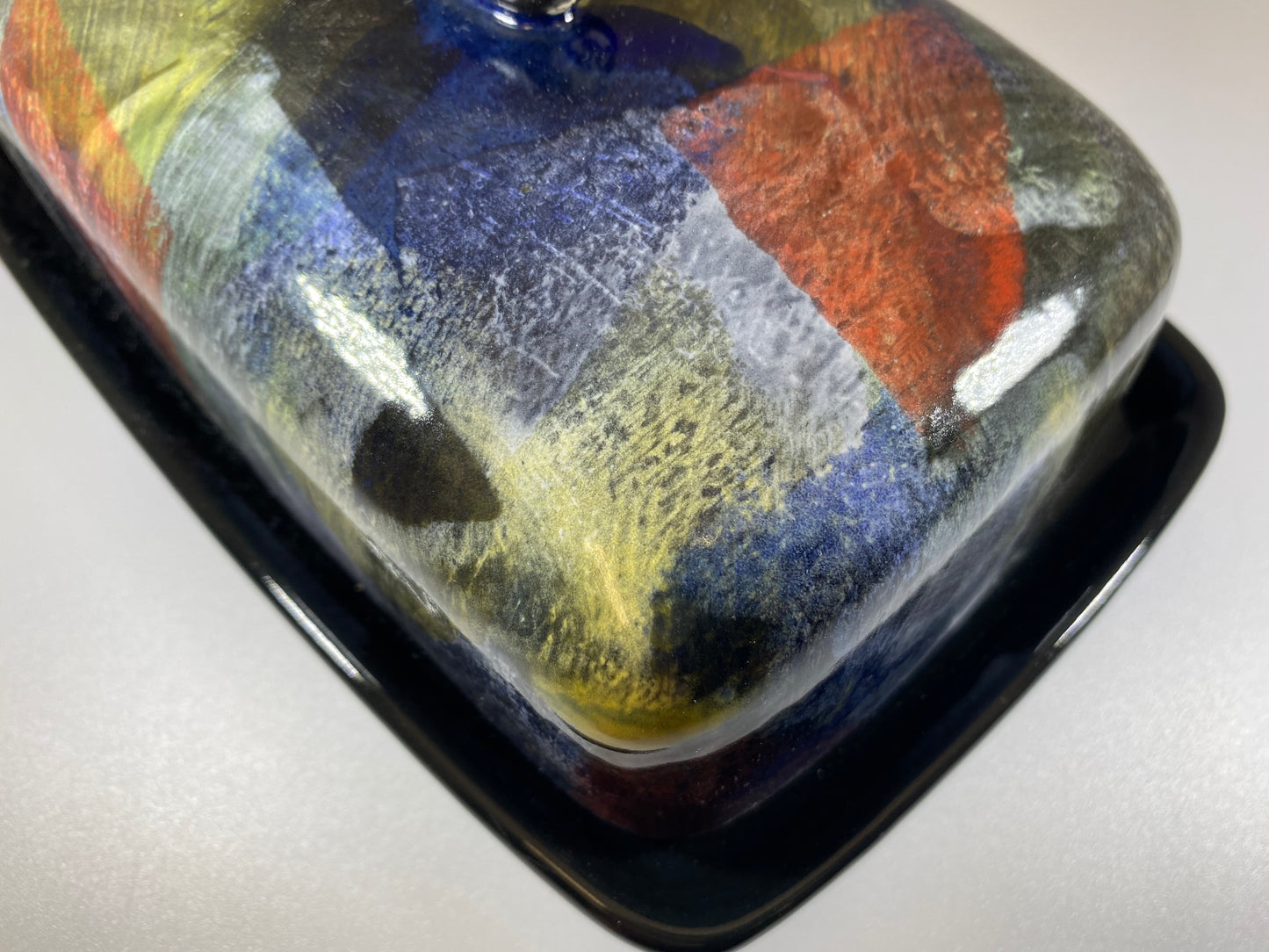 Butter Dish with Abstract Glaze Design - PeterBowenArt