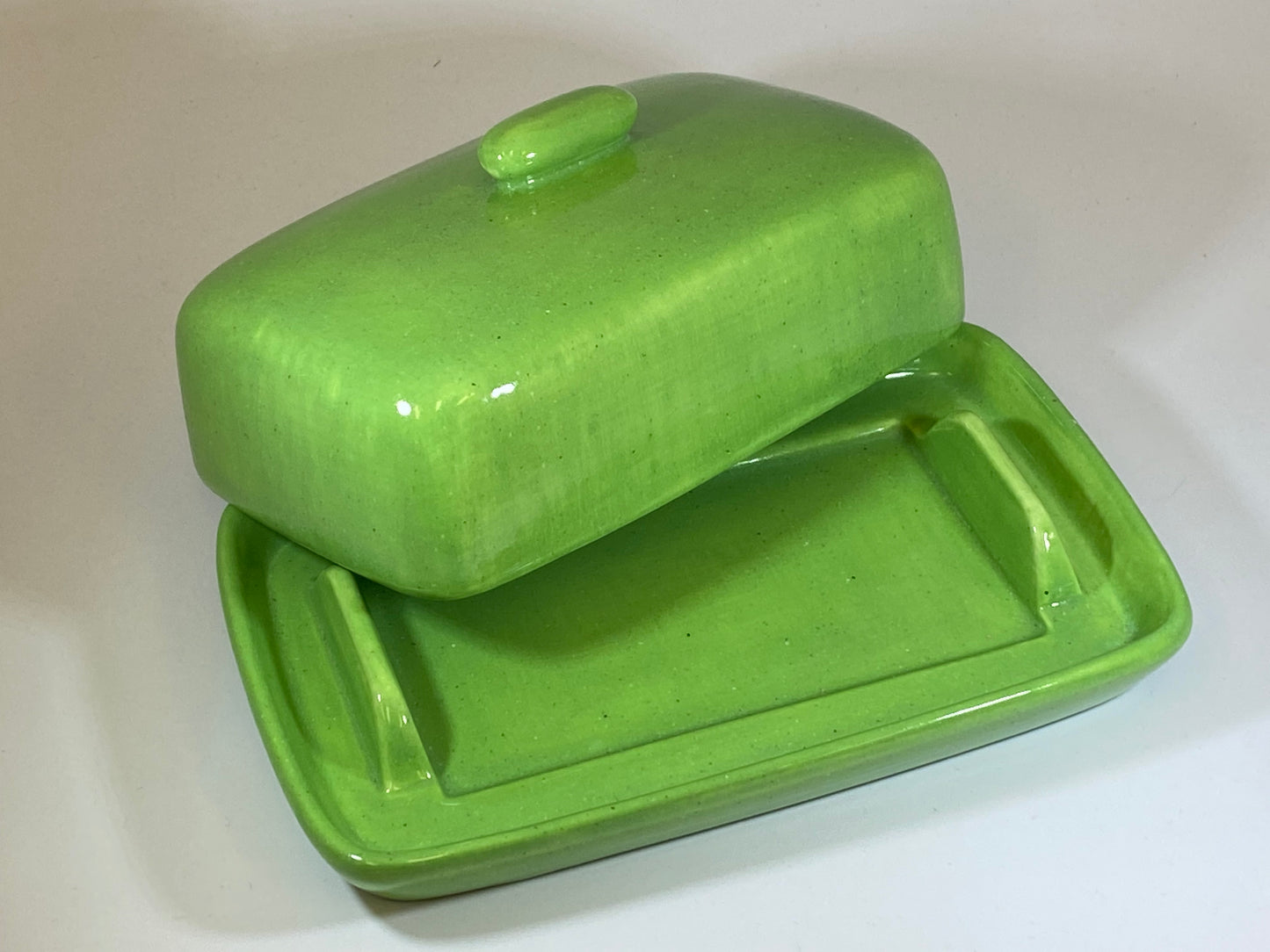 Butter Dish Lime Green Glaze - PeterBowenArt