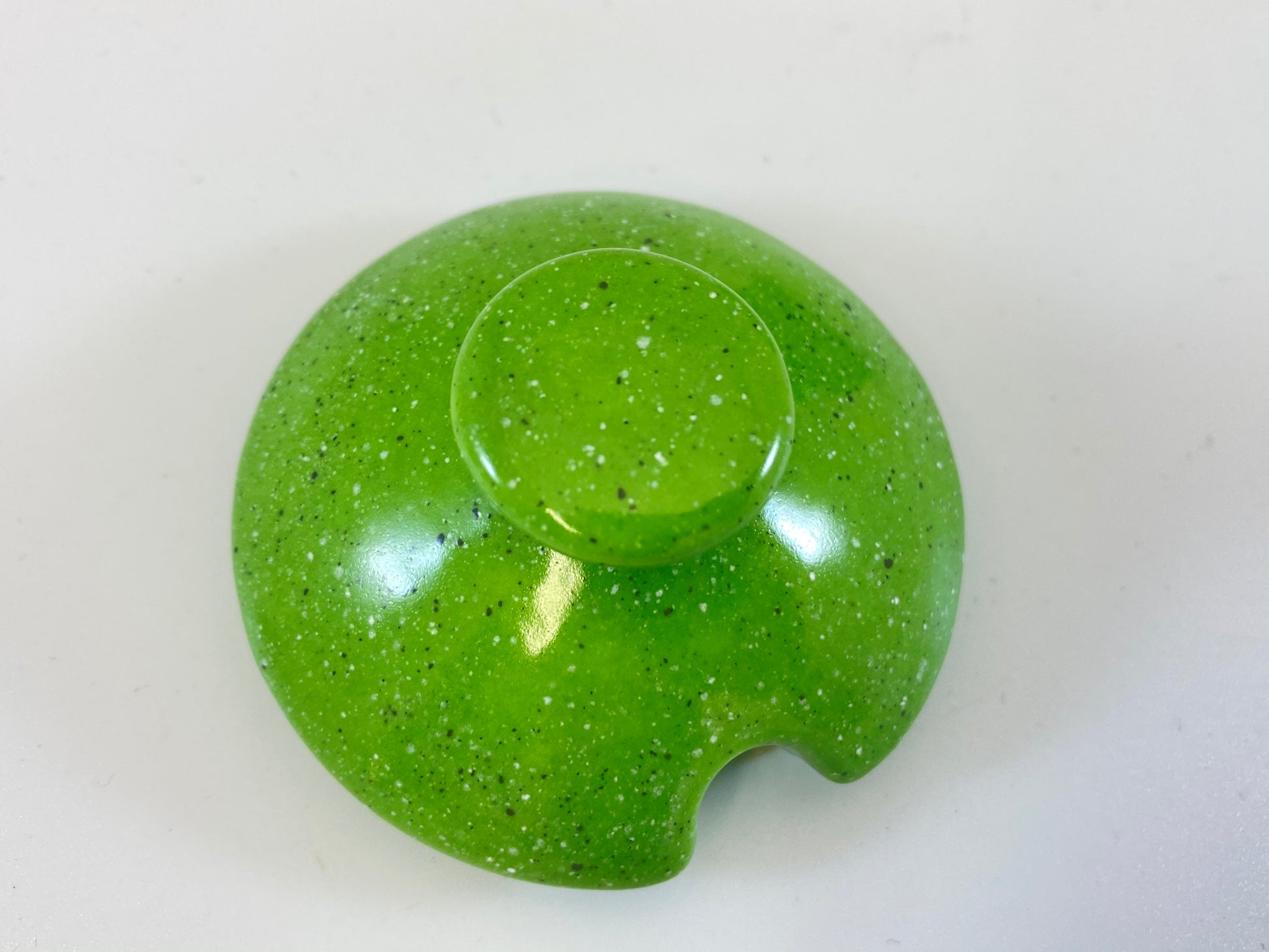 Sugar Bowl Lime Green Glaze - PeterBowenArt