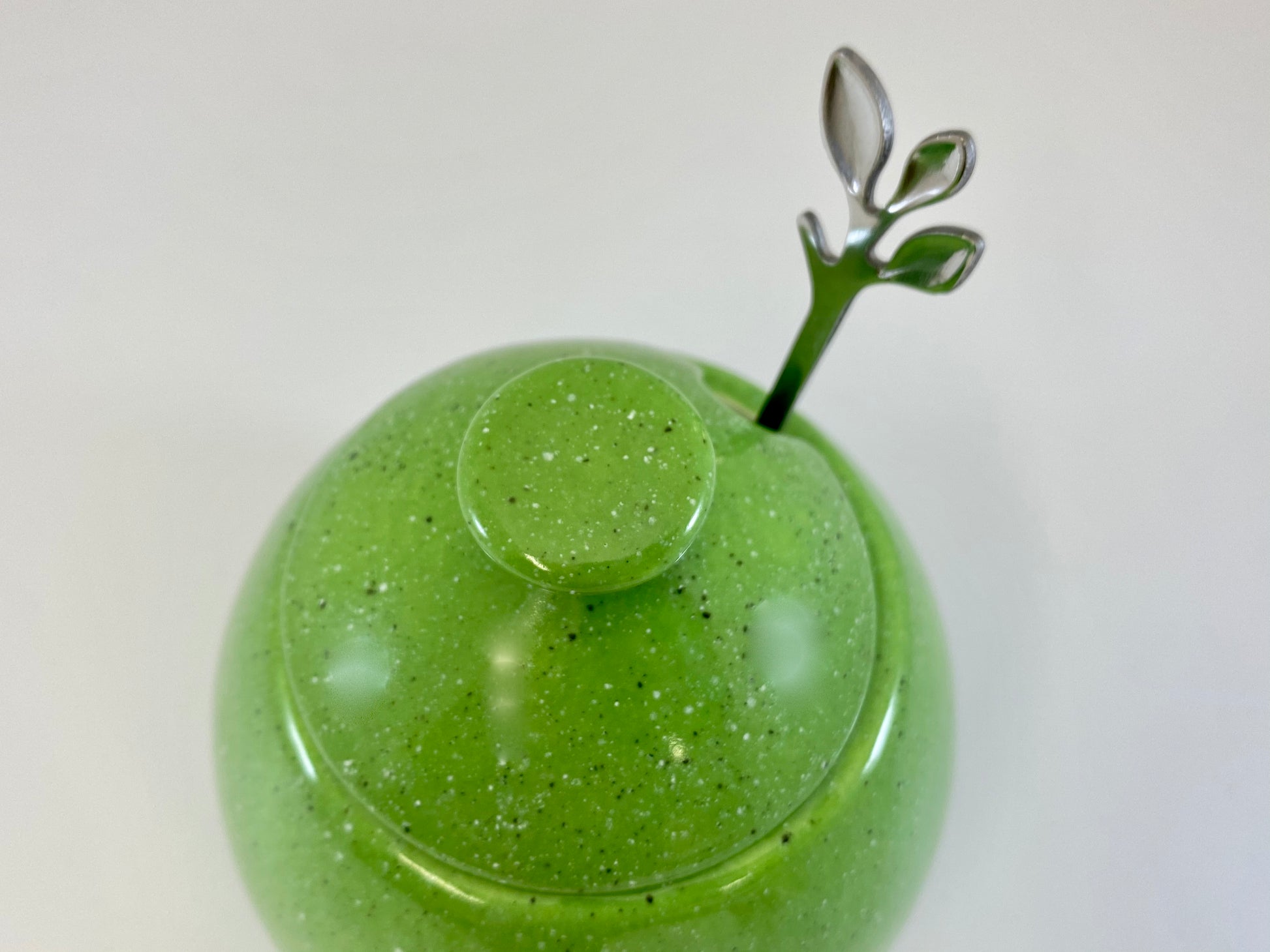 Sugar Bowl Lime Green Glaze - PeterBowenArt